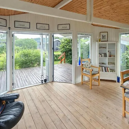 Semesterbostad 3 Bedroom Amazing In