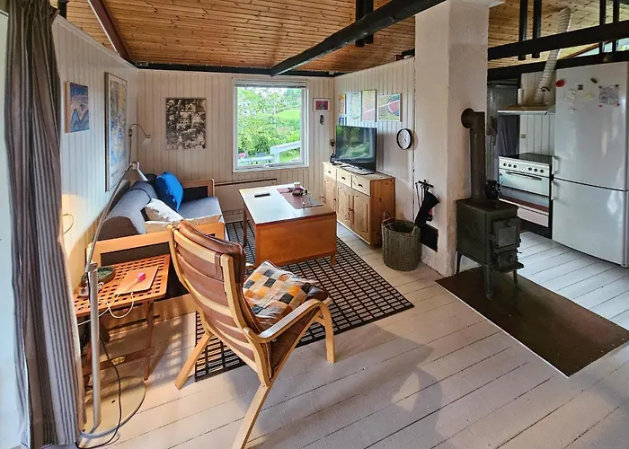 Vakantiehuis 3 Bedroom Amazing In Augustenborg